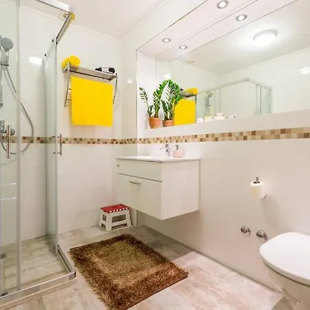 شقة Mihaela & Brigita Bayview