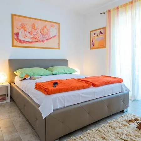 Mihaela & Brigita Bayview