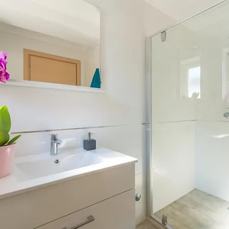 Mihaela & Brigita Bayview شقة دوبروفينك